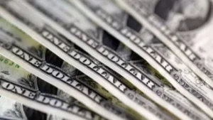 سعر الدولار مقابل الجنيه المصري يواصل التراجع في التداولات اليوم الخميس 18 ديسمبر 2025